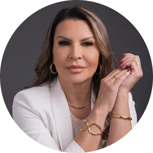 Mônica Zarat